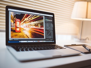 Select 15 Inch Macbook Pros Banned From Flights By FAA